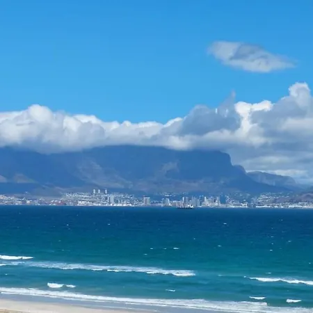 Cape Town Beachfront Accommodation In Blouberg Bloubergstrand Exterior foto