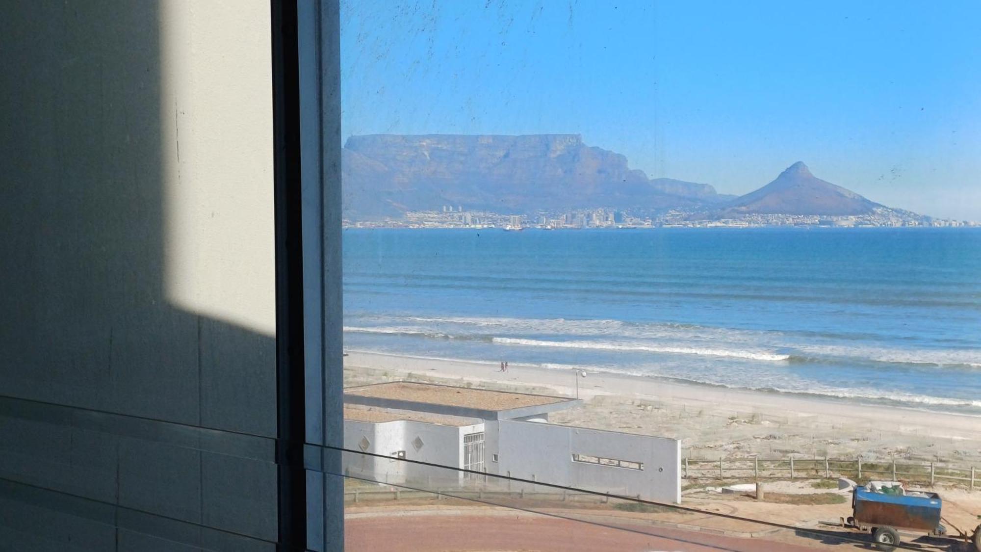 Cape Town Beachfront In Blouberg