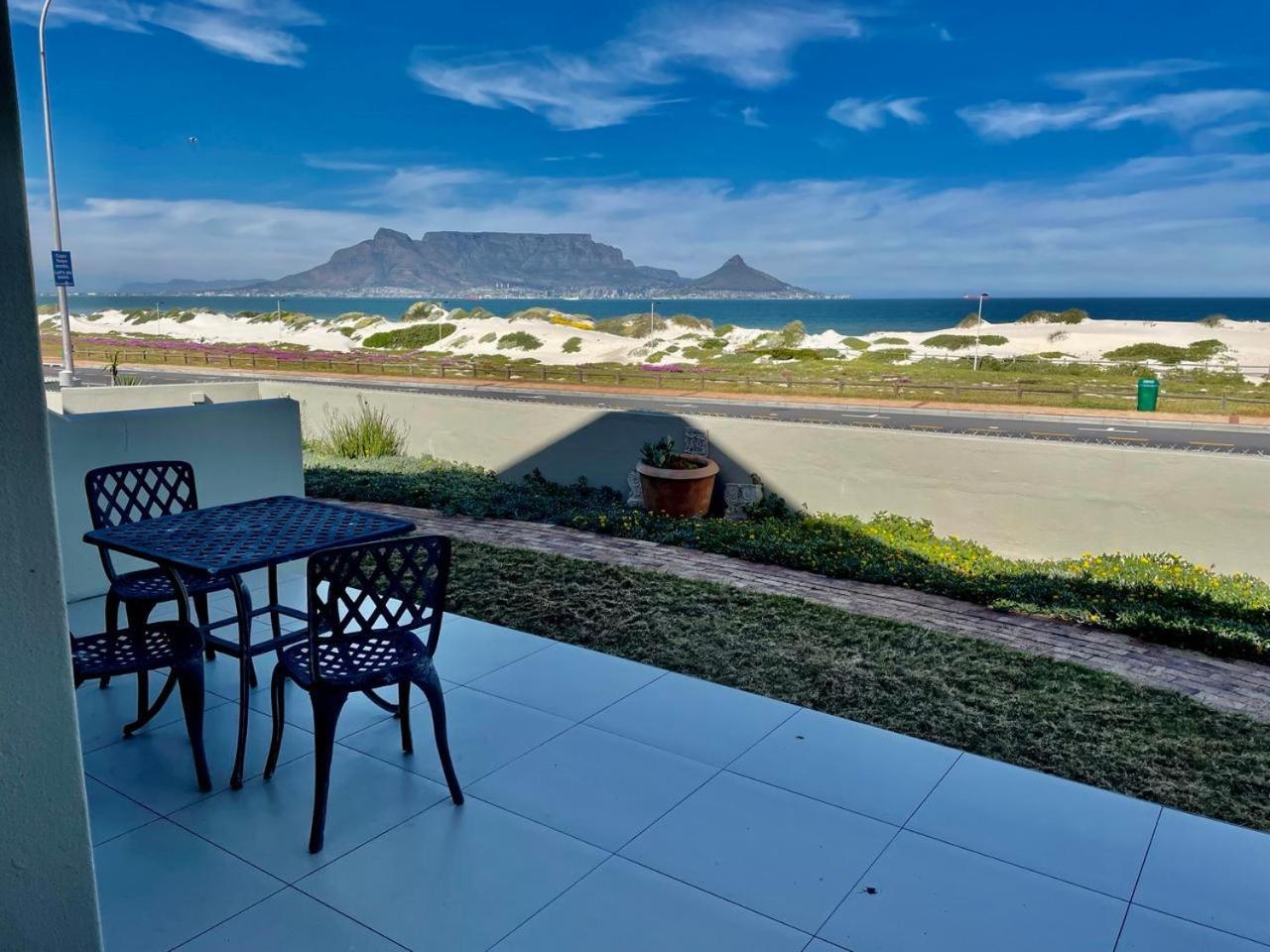Cape Town Beachfront In Blouberg *