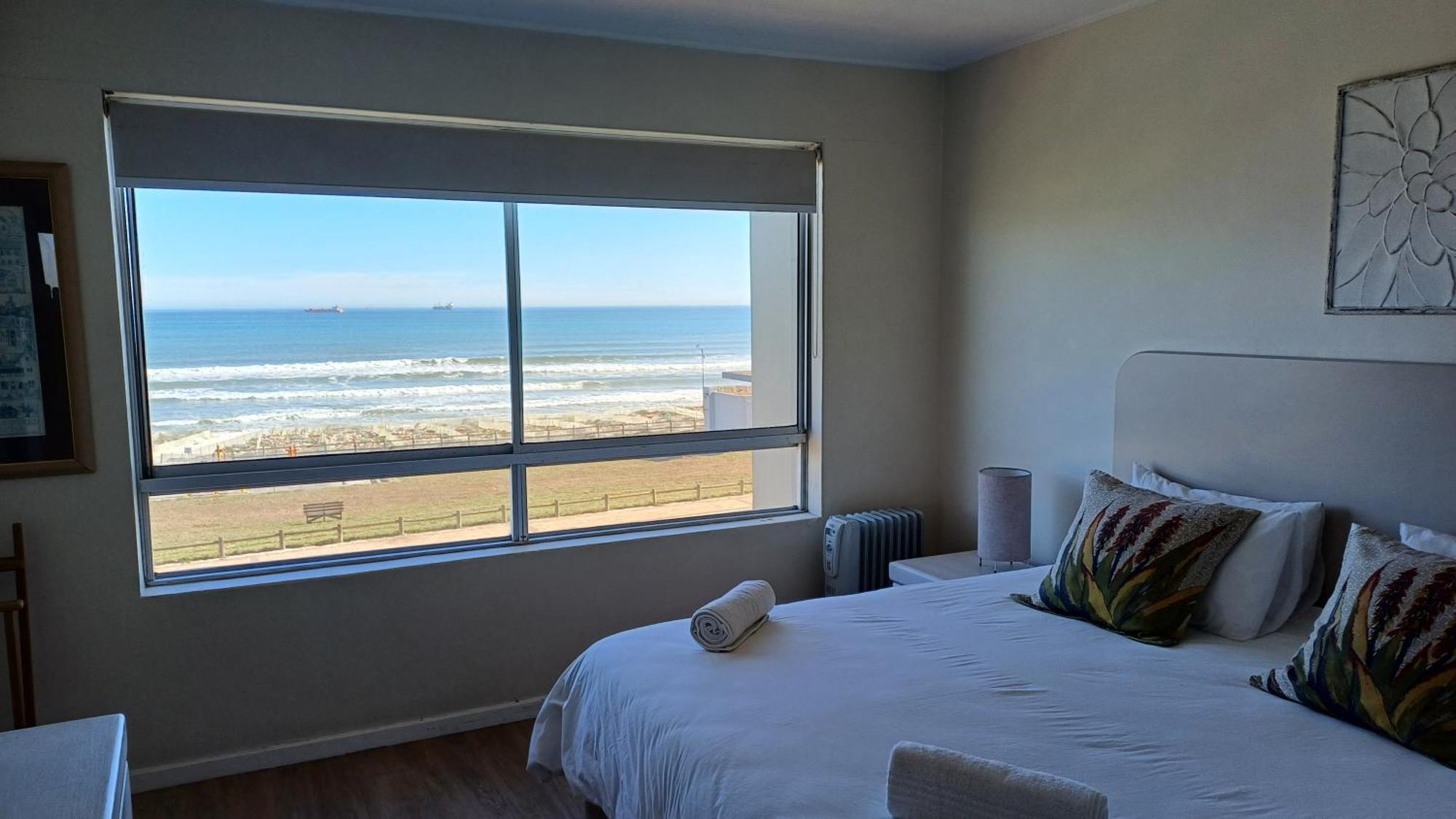 Cape Town Beachfront In Blouberg Apartamento